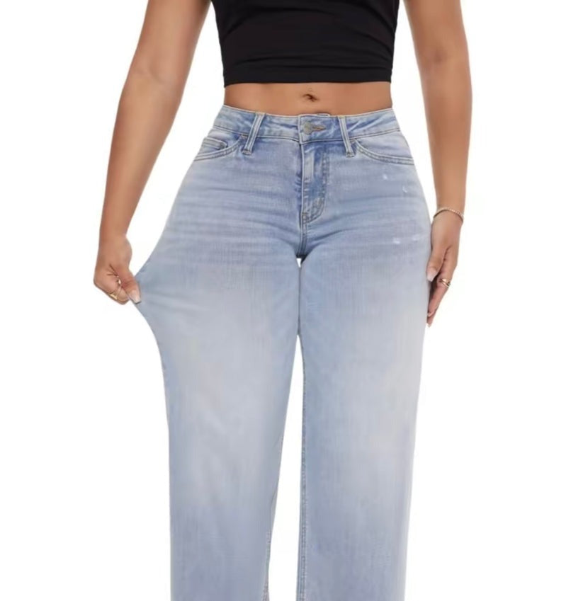Snatch BBL Jeans