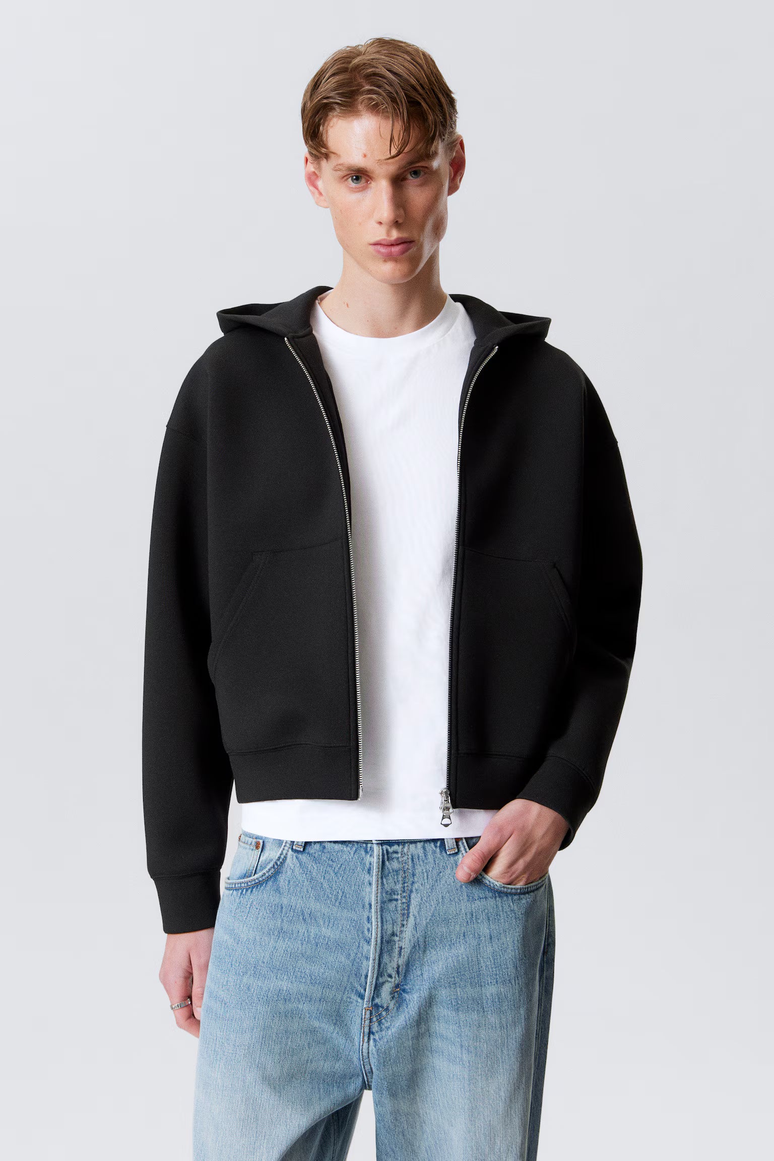 SYLVIA | BLACK ZIP UP HOODIE